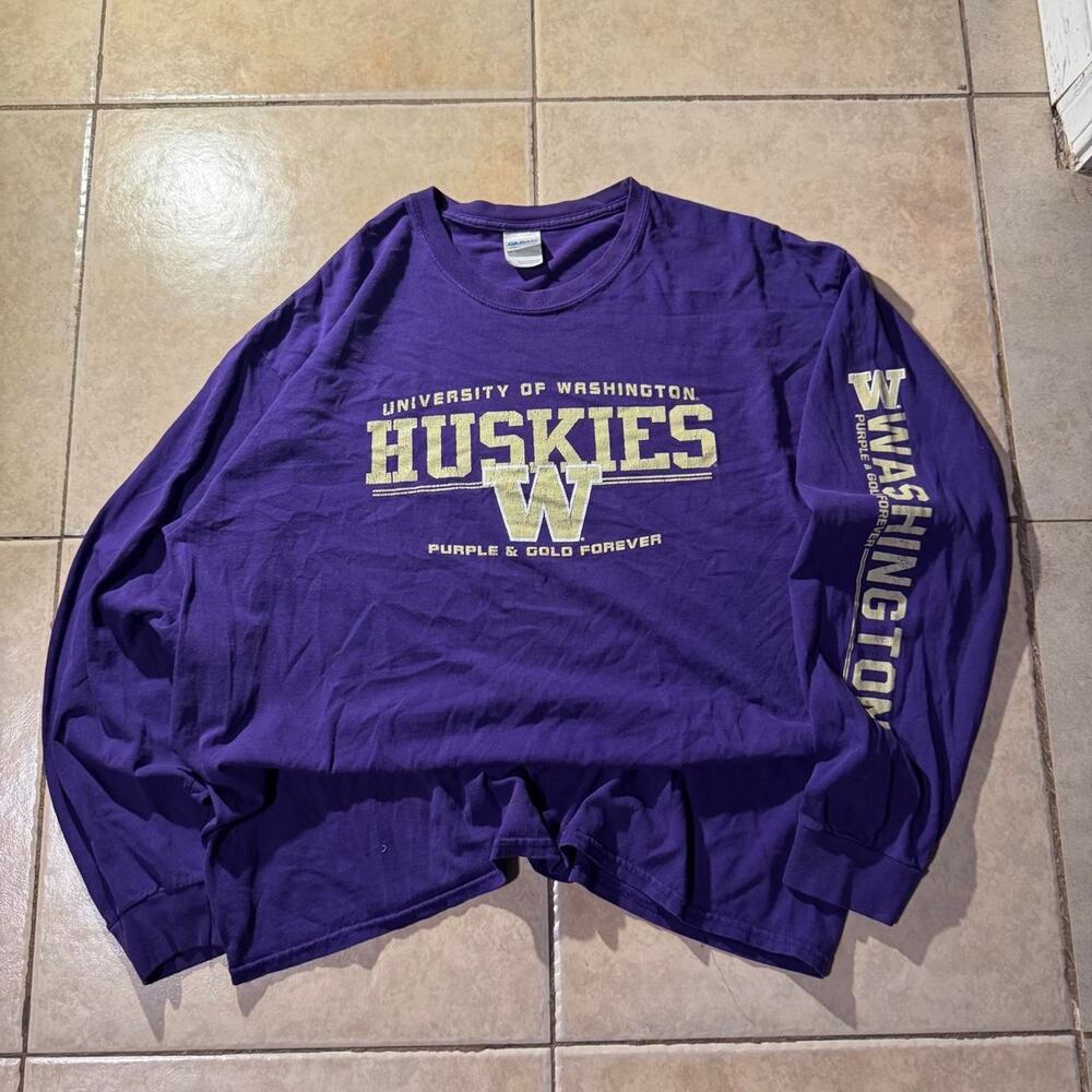Y2k university of washington huskies tee Size XL in Mens